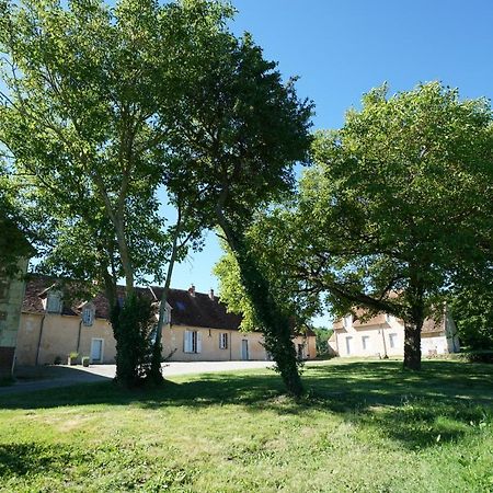 Chambres D'Hotes Du Bistrot Des Ecuries Cour-Maugis-sur-Huisne Exteriér fotografie